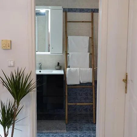 Oreon - 'ophelia' Nafplio