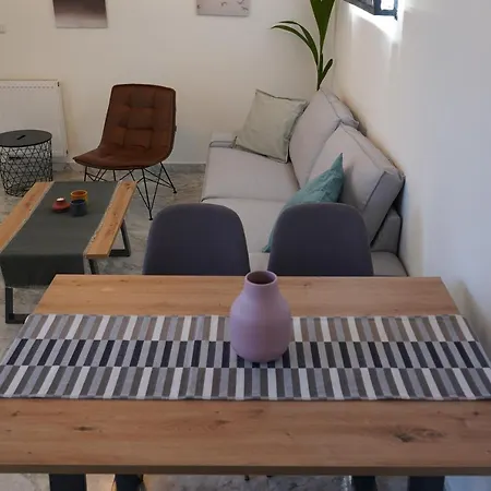 アパート Oreon - 'ophelia' ナフプリオ