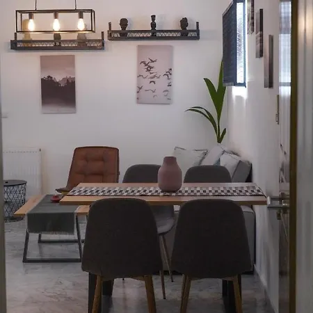 Oreon - 'ophelia' アパート *