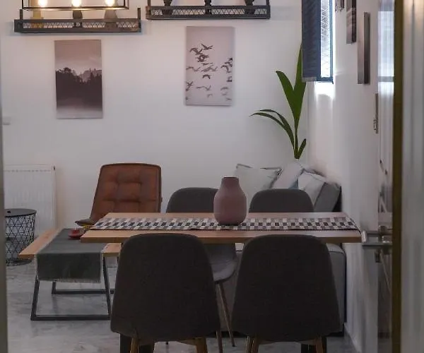 Oreon - 'ophelia' Apartment *