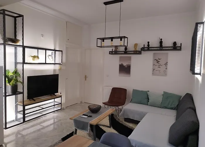 Oreon - 'ophelia' Nafplio